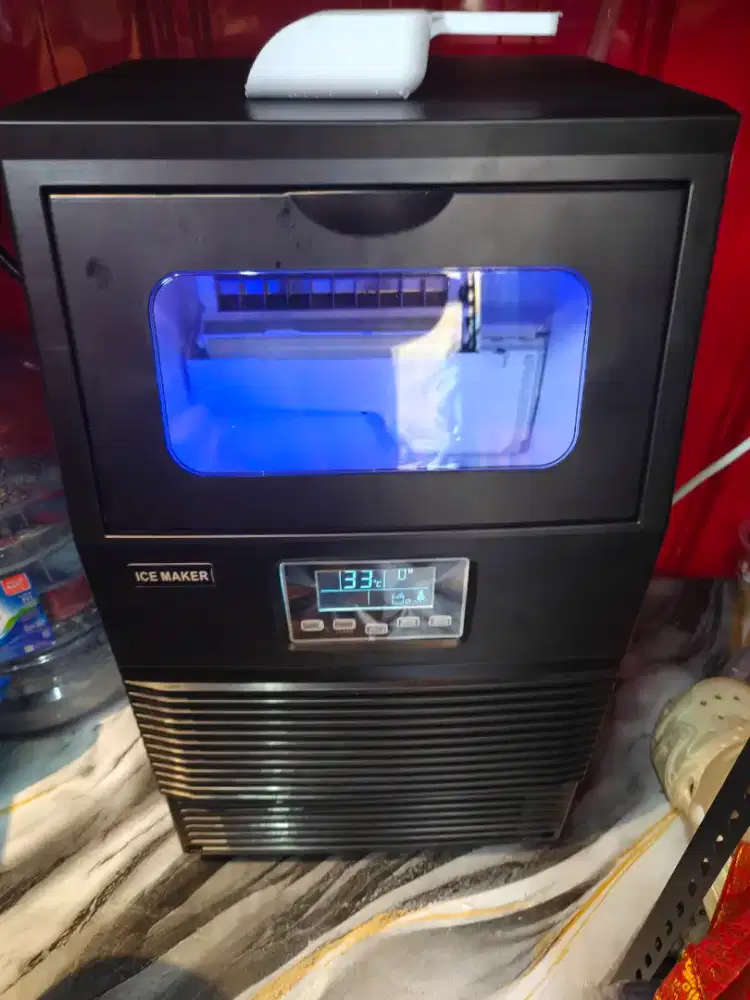 Ice maker 100kg