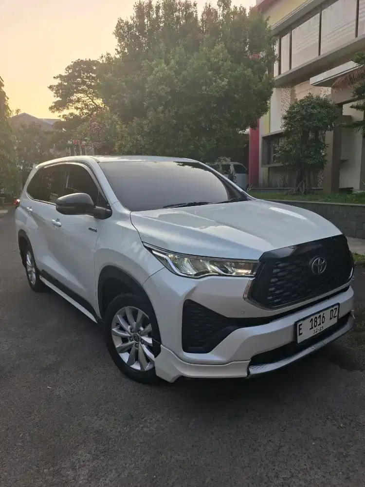 Innova Zenix V hybrid modellista istimewa