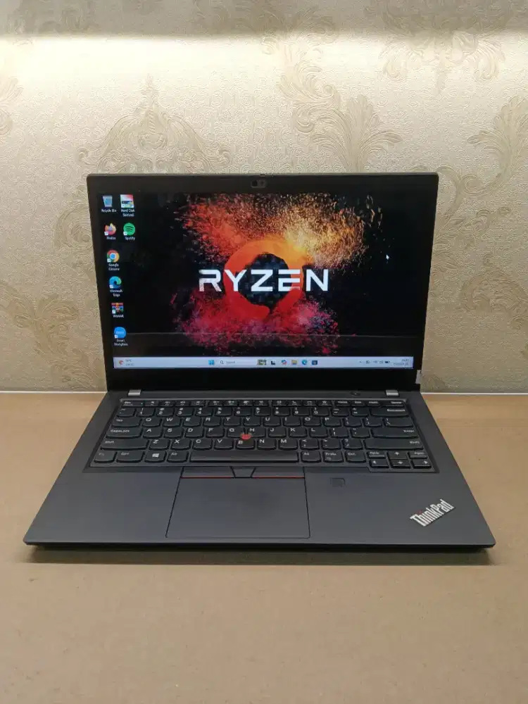 T14 Ryzen 5 pro 4650u ram 16gb SSD 256GB