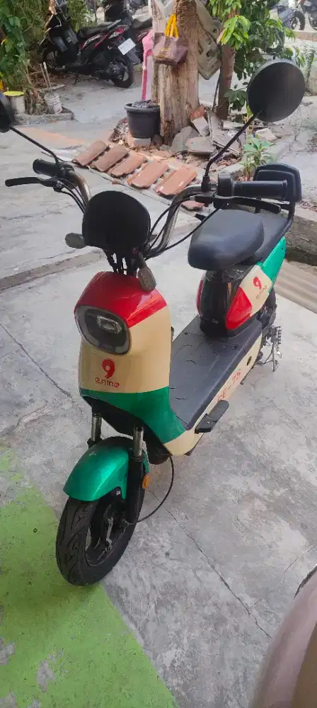 Sepeda listrik e nine 9 se 7s