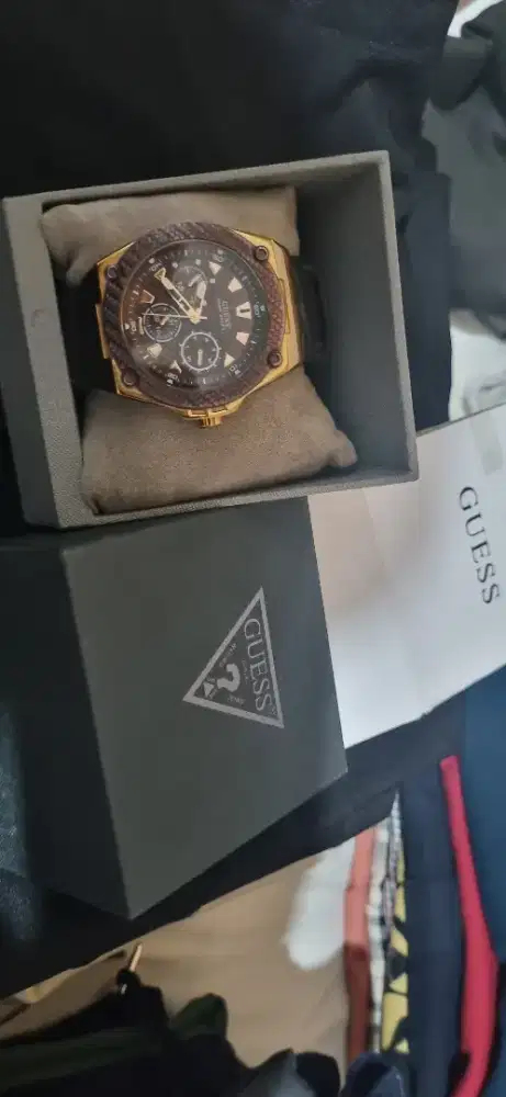 Jam tangan pria merk guess original fullset