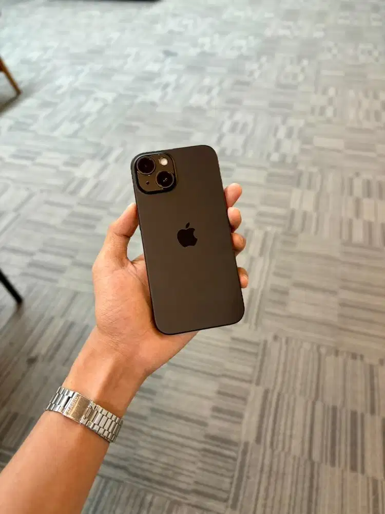 iPhone 15 128GB Black second resmi indonesia iBox (Garansi aktif)
