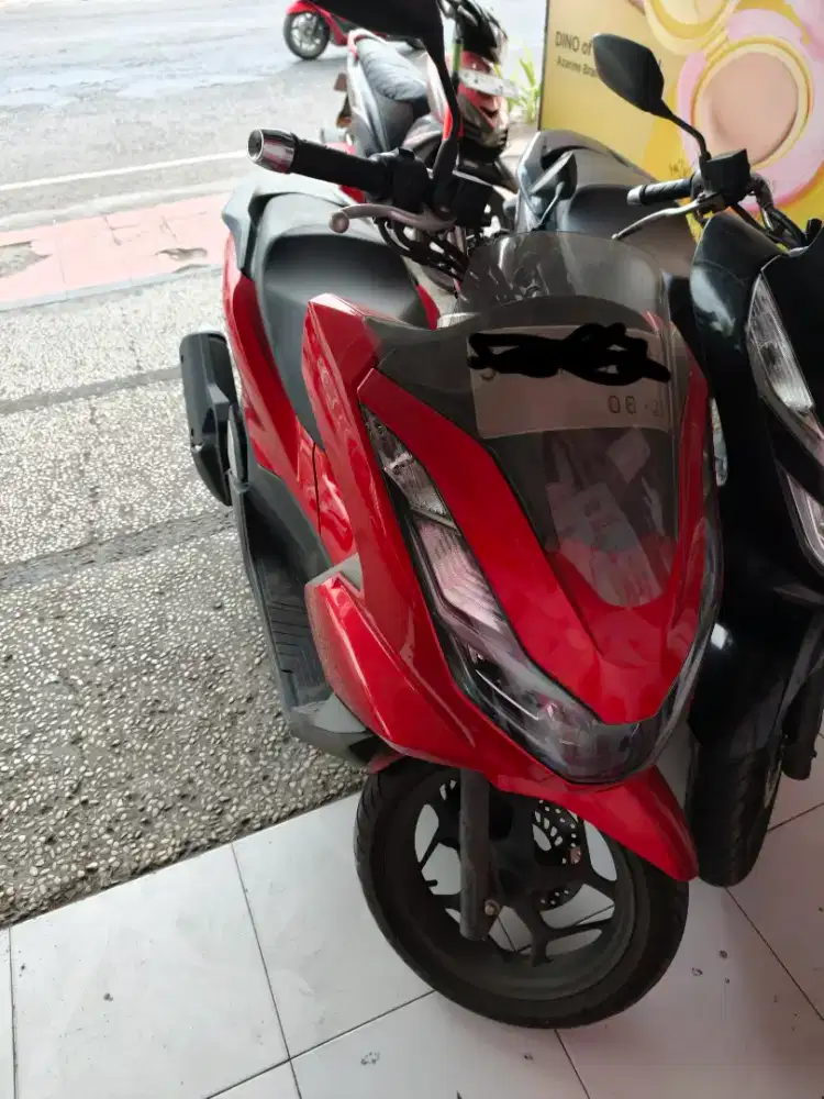 Jual pcx 160 CBS merah 2023