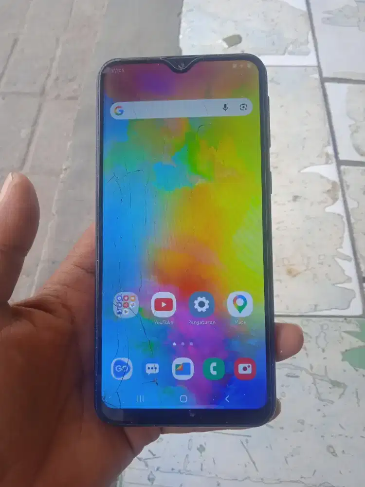 Samsung M20 retak normal di BSD
