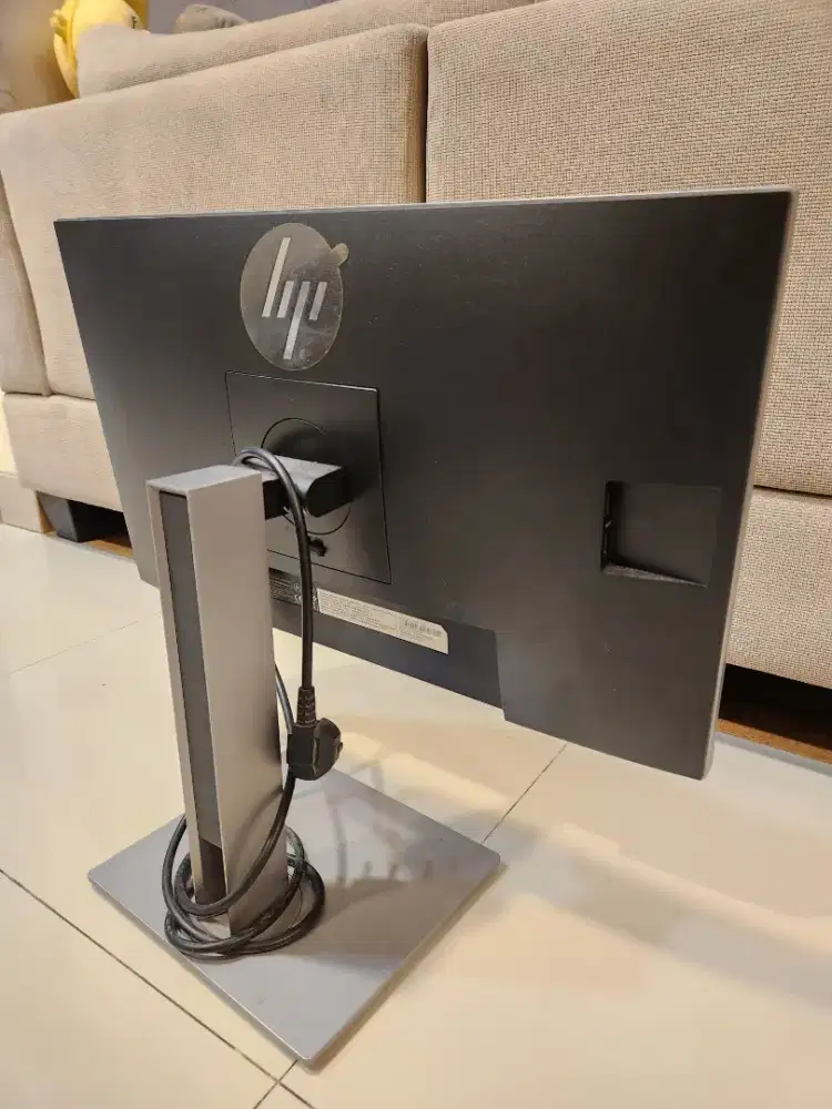 Monitor PC Komputer LCD Hewlett Packard HP E243