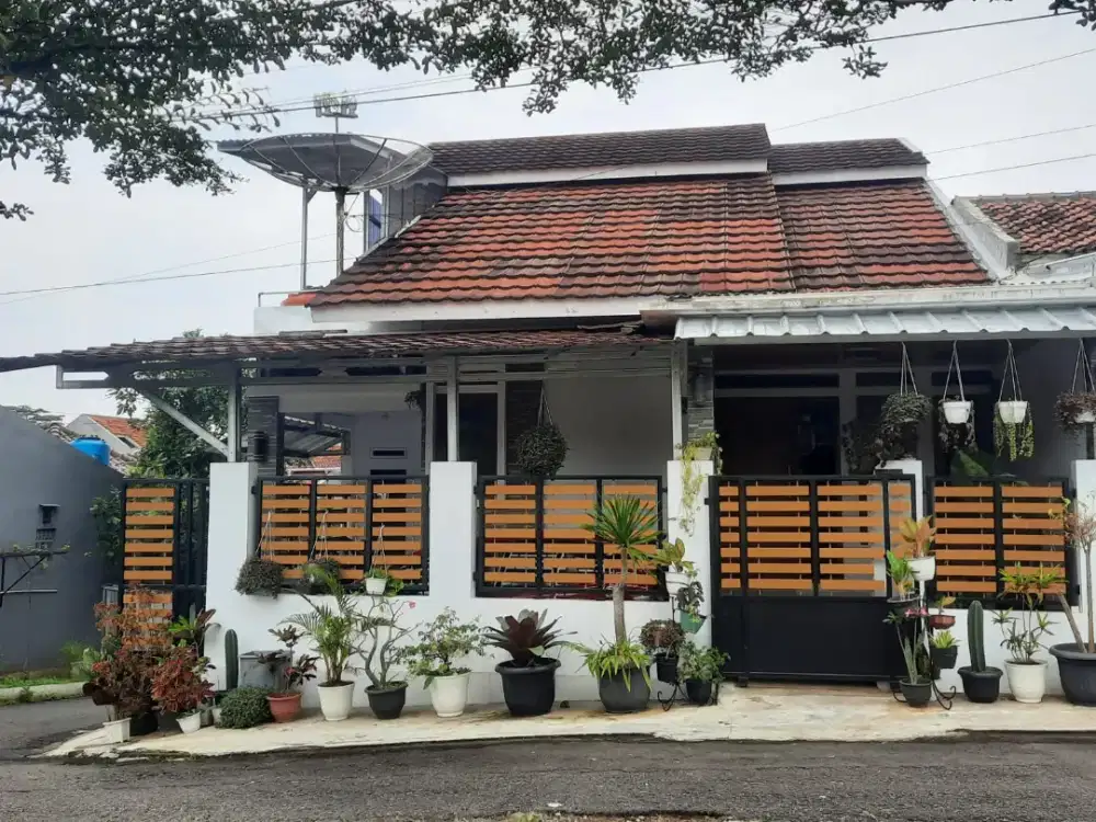 Perumahan alam asri jalan asem blok E no 1 kel gereba kab kuningan