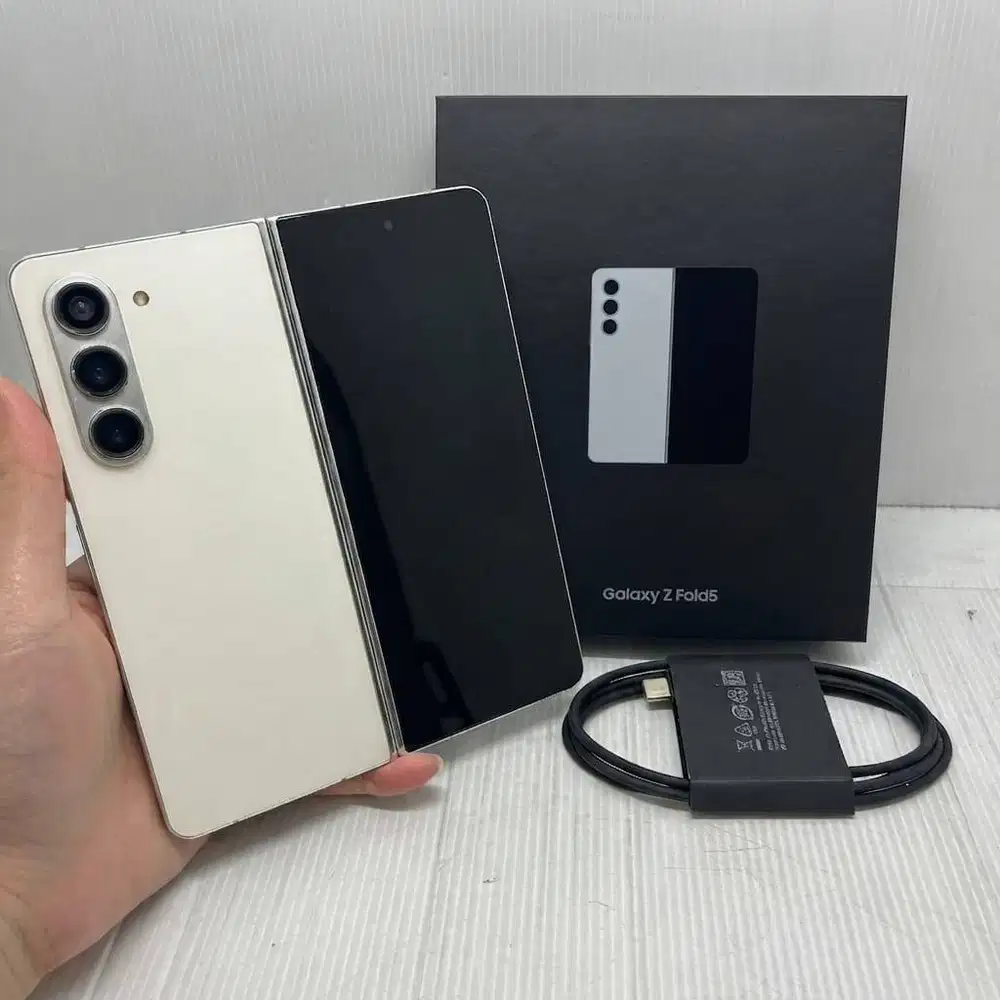 HOT SALE NO MINUS!  SAMSUNG GALAXY Z FOLD 5 5G 12/256 CREAM EX SEIN NO