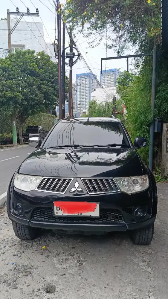 PAJERO EXCEED AT 4X2 THN 2009