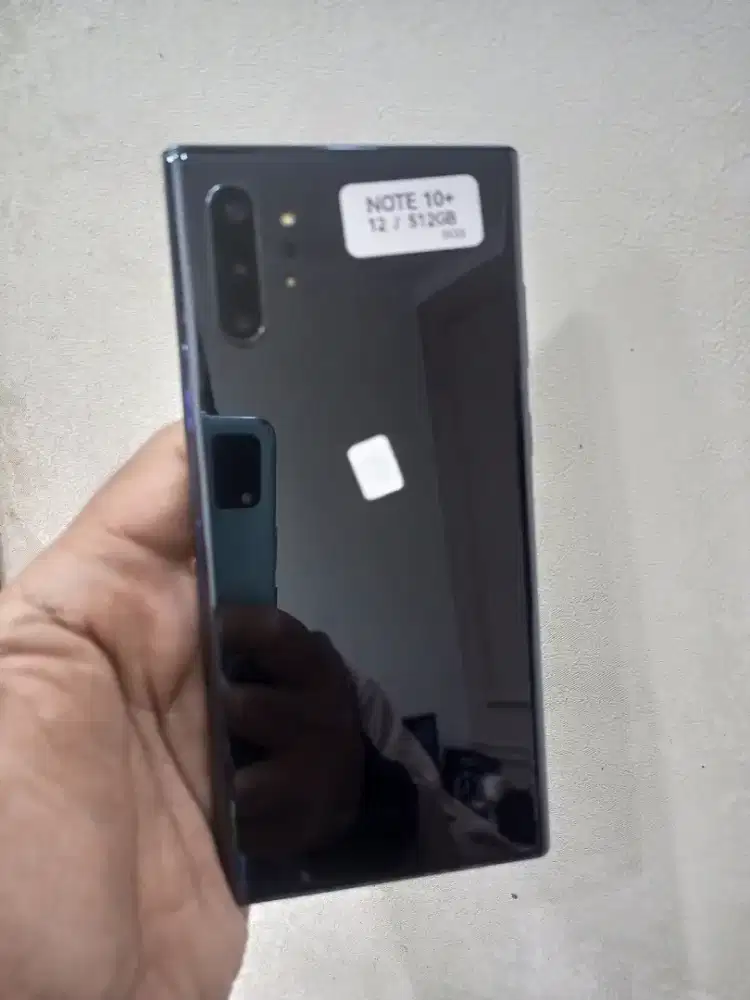 Samsung note 10+ ram 12/512 SEIN