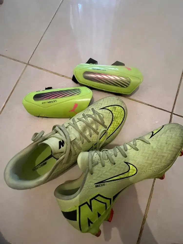 Sepatu Bola Nike ORI Mercurial Sport Ukuran 40