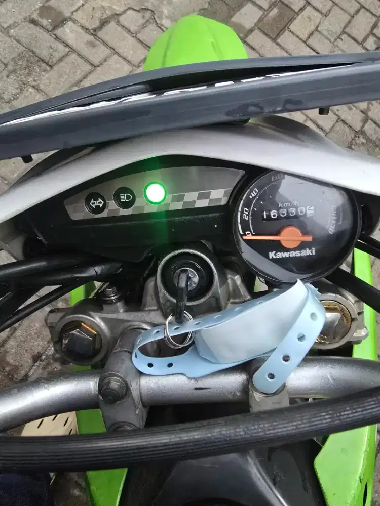 Kawasaki (KLX 150S)