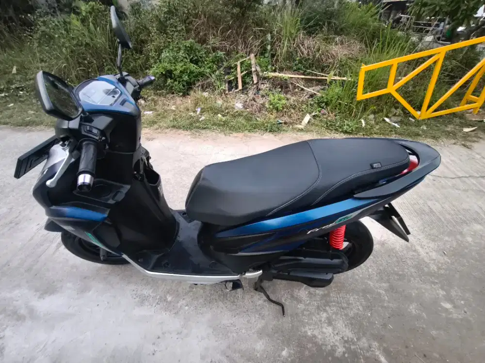 Yamaha freego 2023 biru