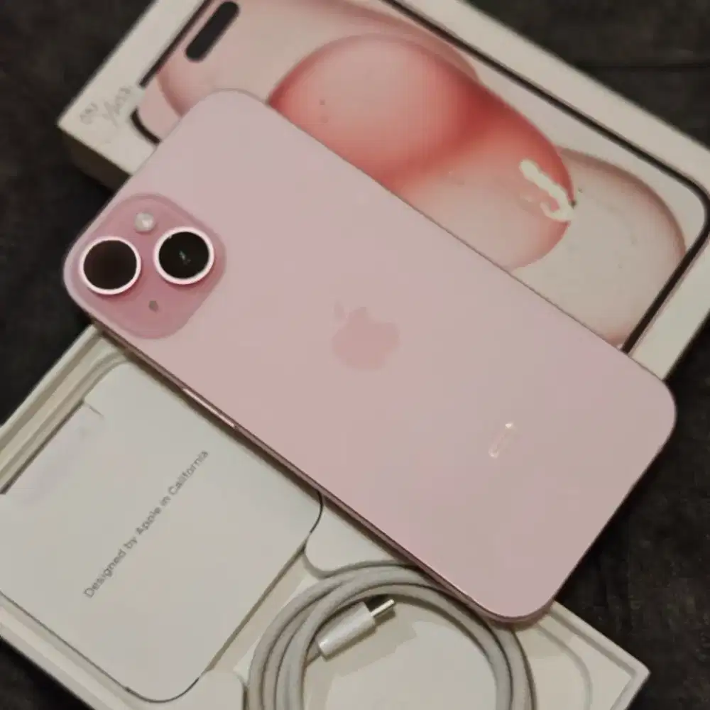Iphone 15 128gb BH 100% Garansi Resmi Fullset Original