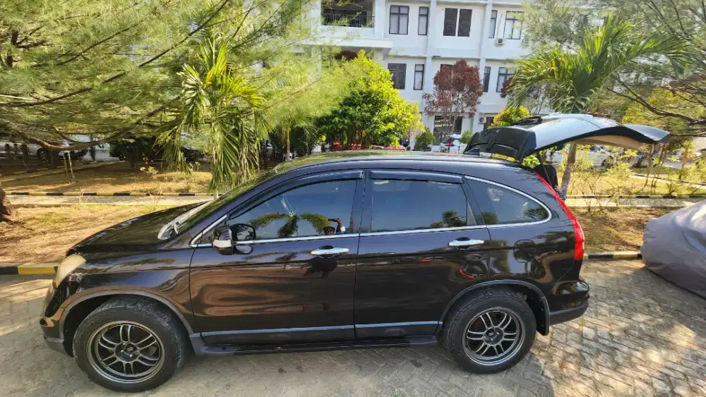 Dijual Honda CRV 2010 2.4