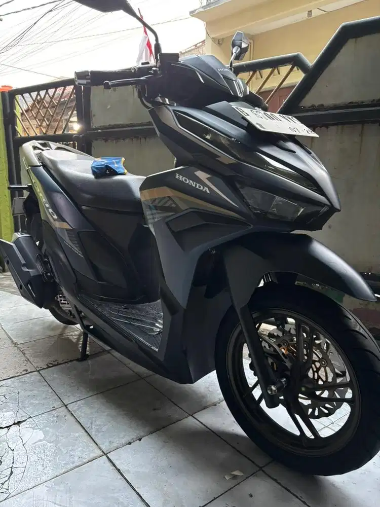 Honda Vario 125 iss 2023 Biru