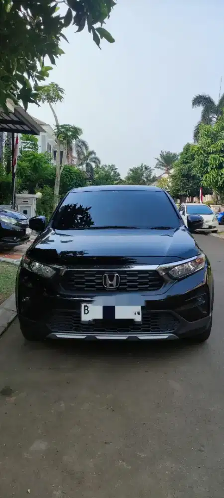 WR-V. 2024. Hitam. 215jt nego