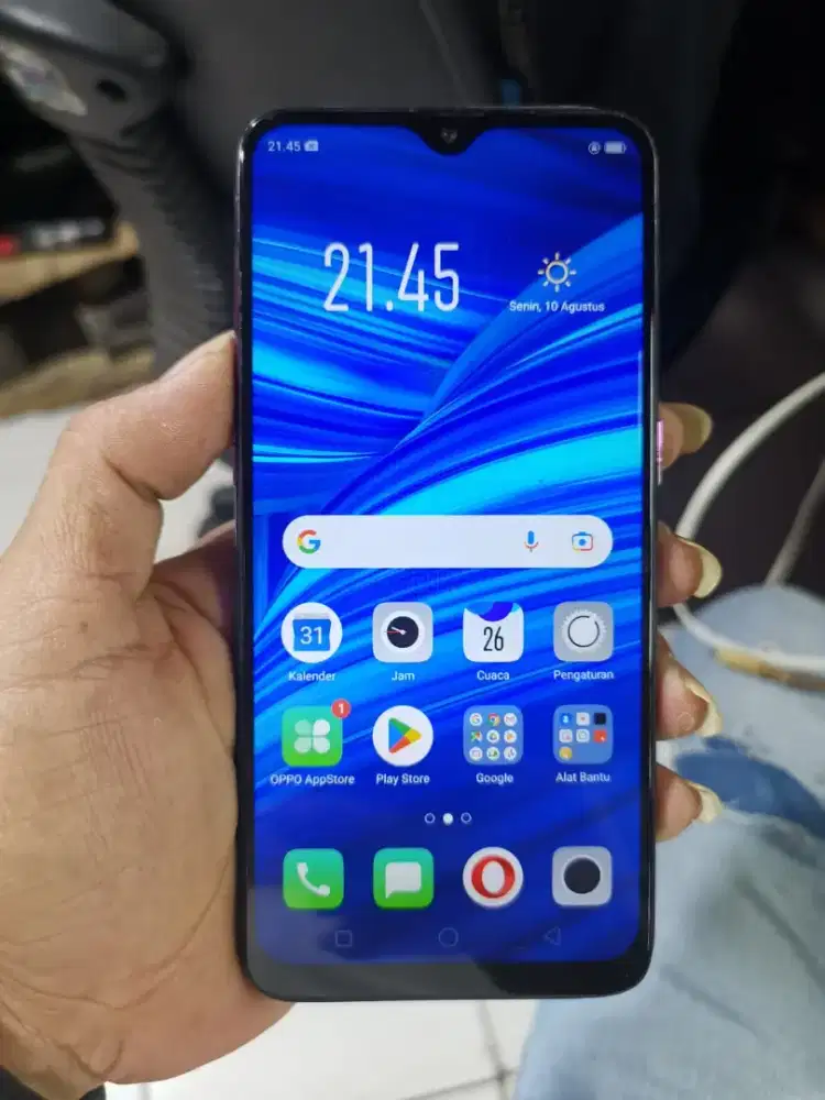 Oppo f9 4g lte ram 4/64
