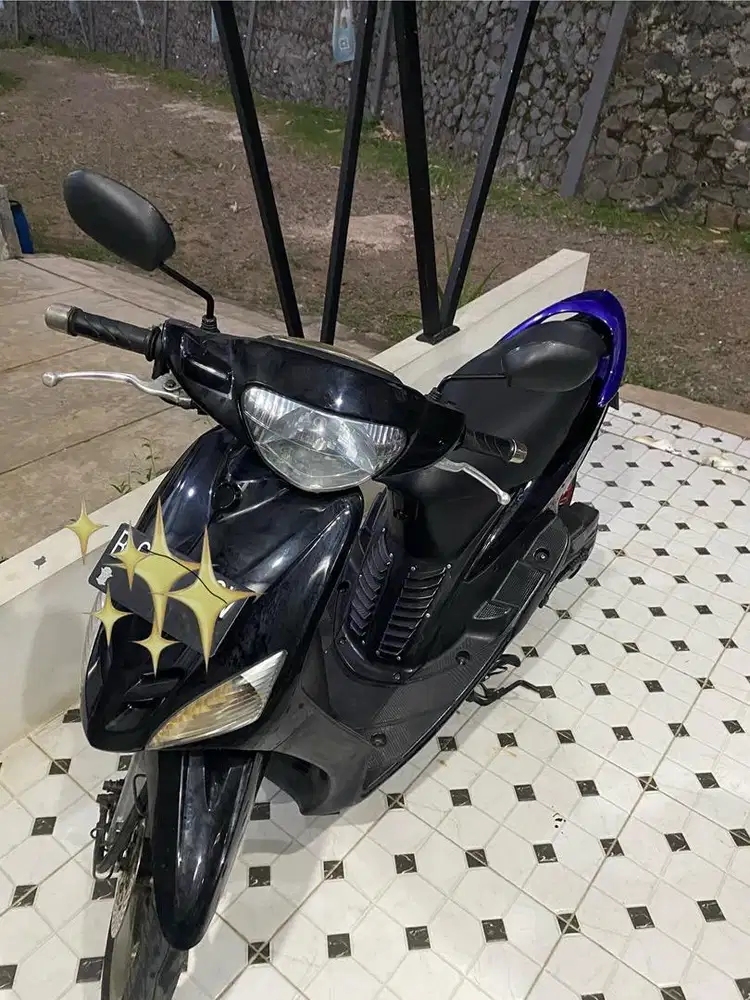 Yamaha Mio Hitam 2008