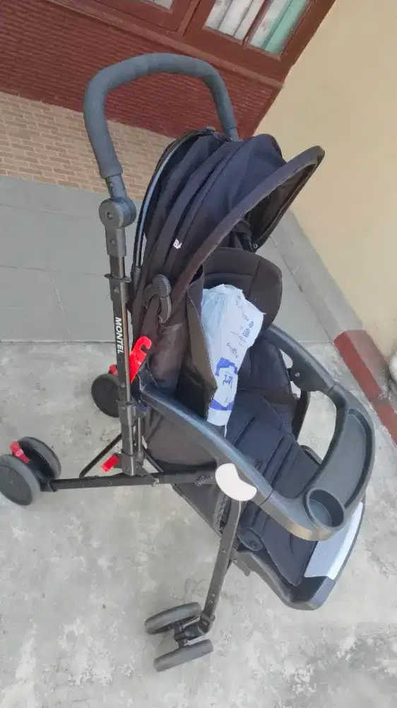 Stroller Baby Does Montel