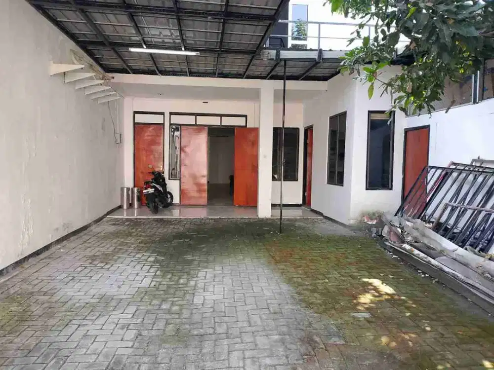 Dijual Cepat Rumah Usaha di Lidah Kulon Surabaya Barat
