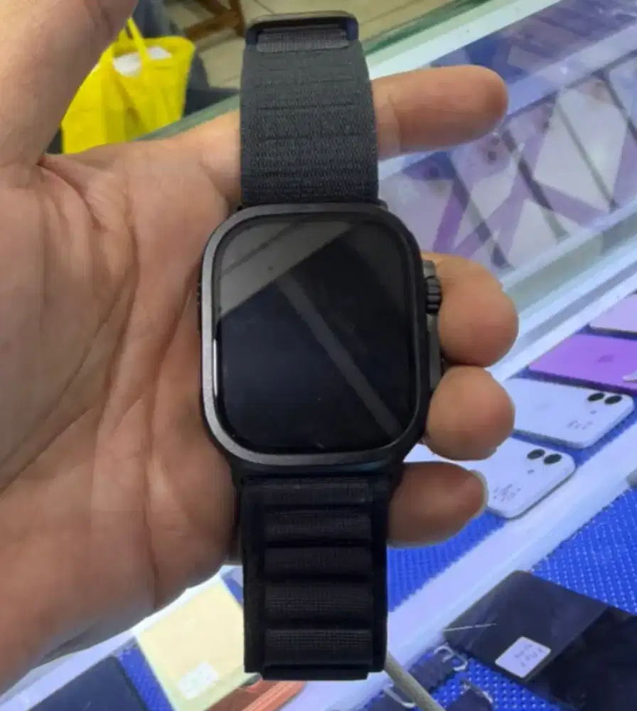 Apple Watch Ultra Gen 3 49mm LIKE NEW 2 minggu pakai BH 100 Resmi iBox