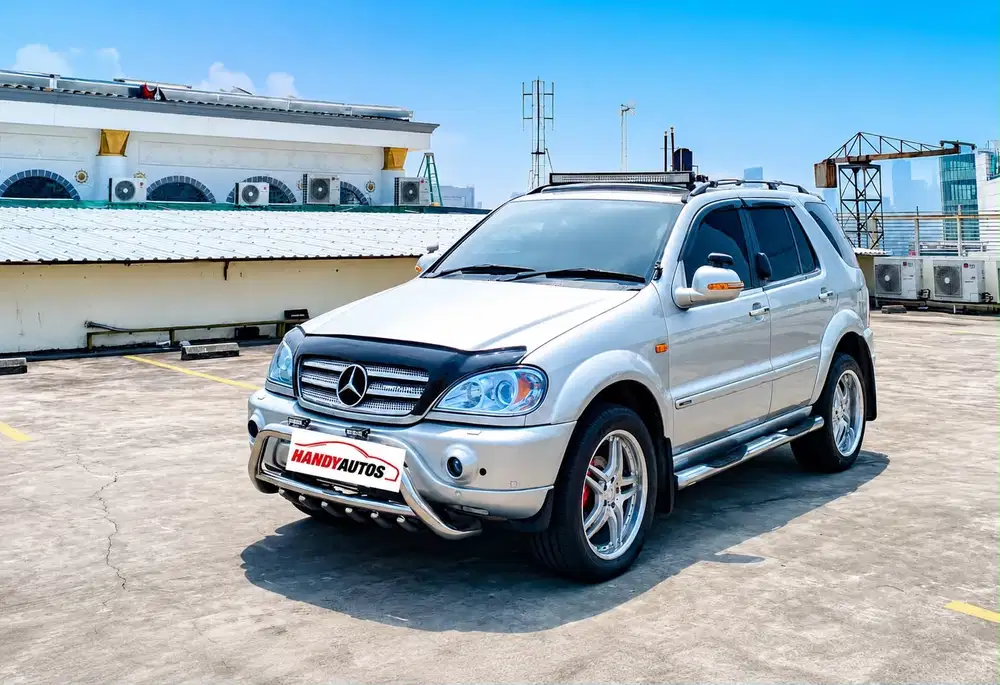 Mercedes Benz ML320 CBU Sunroof Tahun 2001 Automatic Silver