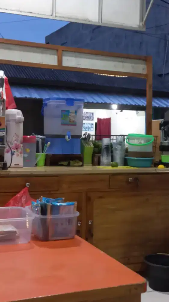 Loker jaga stand es teh
