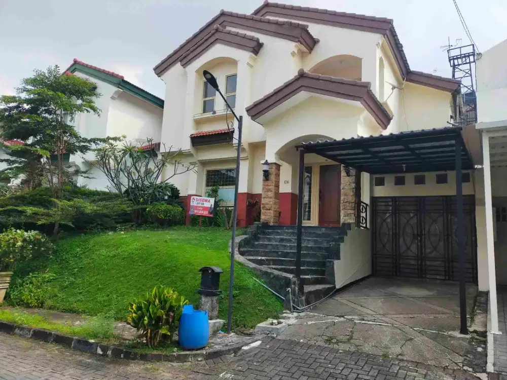 Rumah siap huni di cluster Alamanda dekat ITB, UNPAD Dago
