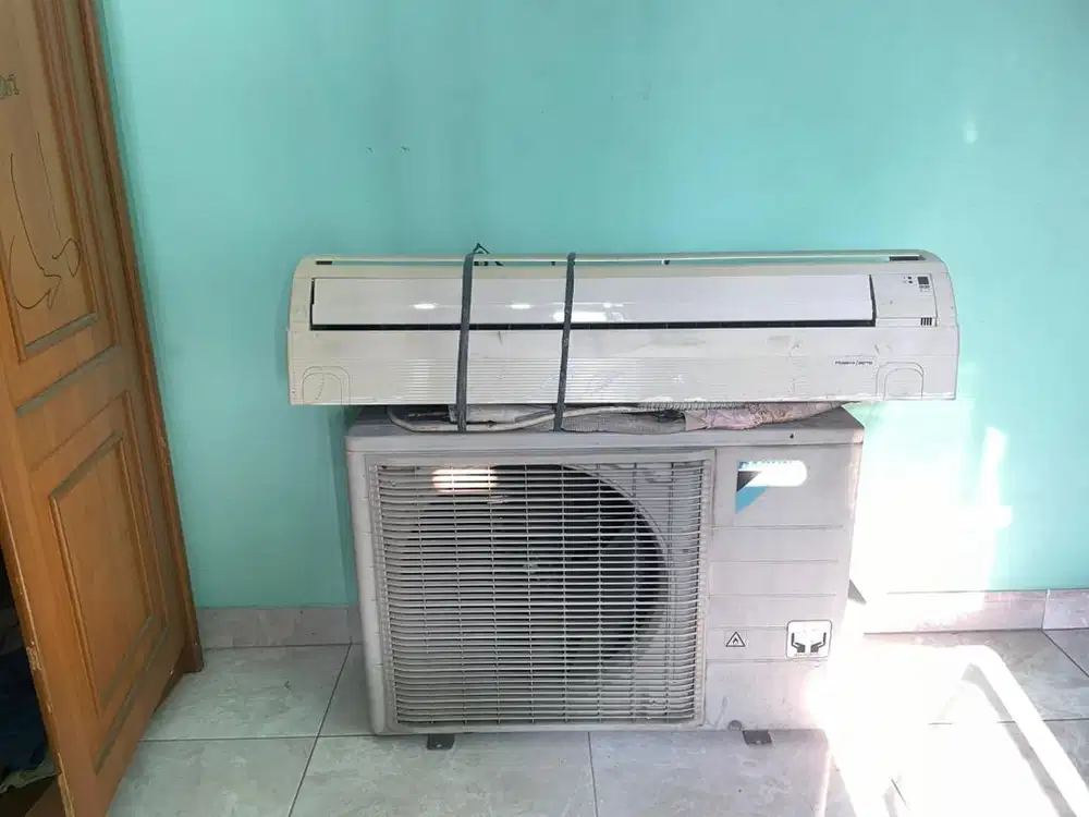 DIJUAL AC DAIKIN 2 PK – MADE IN THAILAND