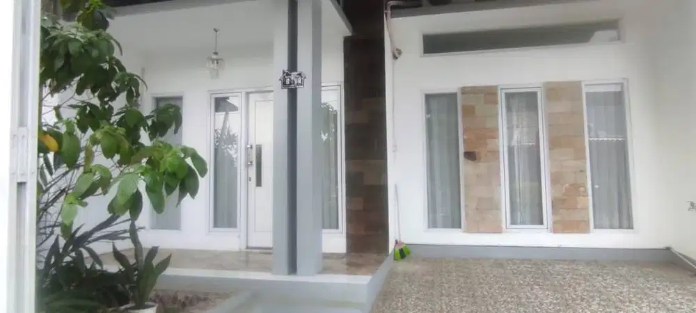 Lokasi Strategis Rumah 2 Lantai Siap Huni – Swarna Asri Residence