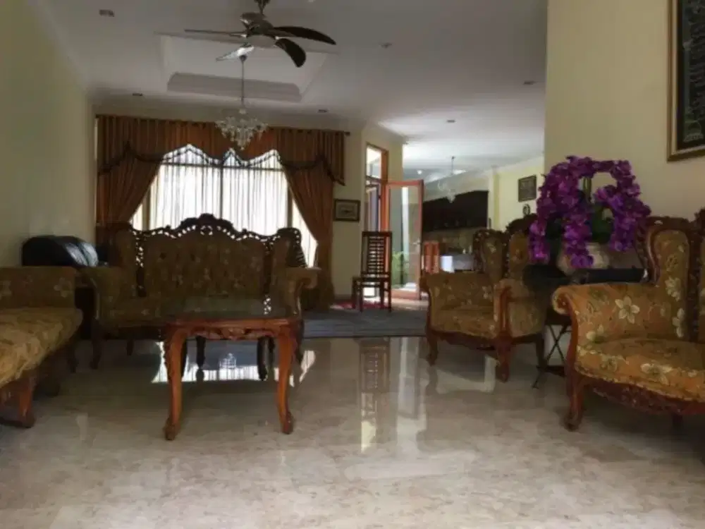 Dijual Rumah Mewah full marmer di Baranangsiang Bogor