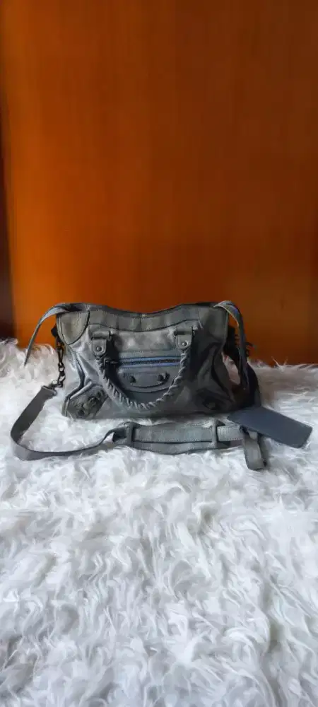Tas wanita city grey