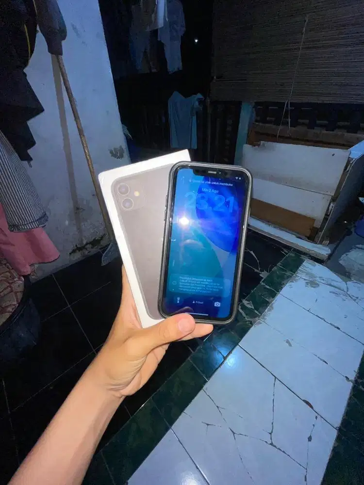 iphone 11 64gb inter