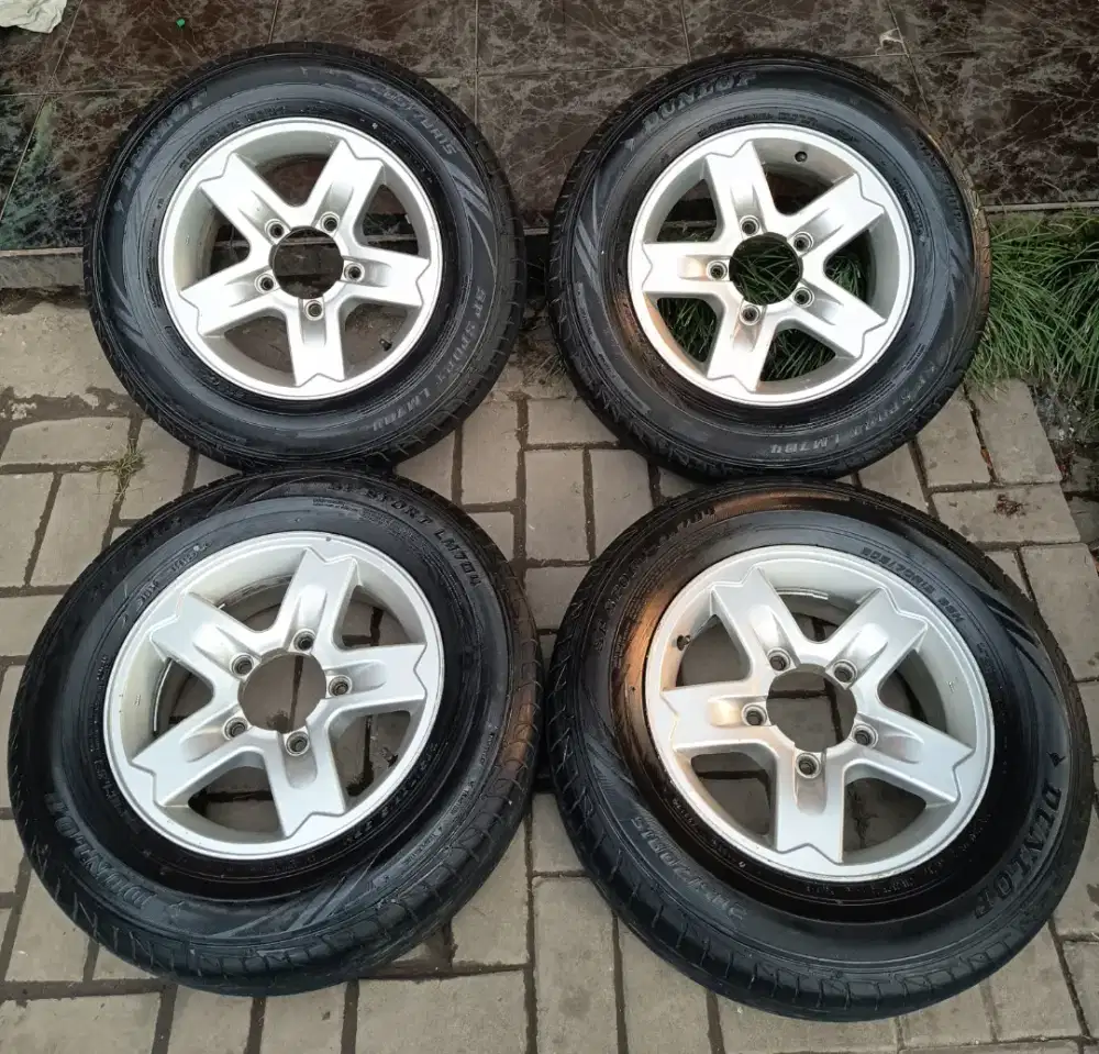 Velg R15 escudo vitara sidekick jimny katana plus ban tebal tebal