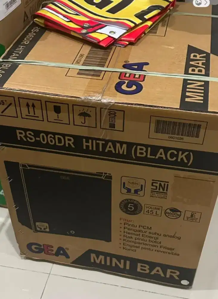 Dijual Kulkas Mini kamar GEA
