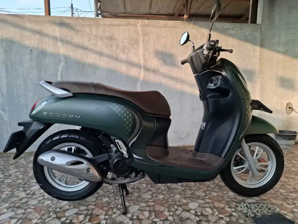 Scoopy Prestige 2024