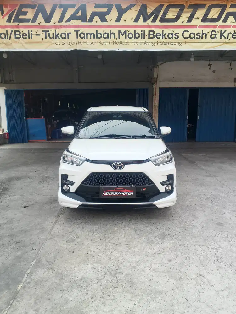 [KM 37RB] Toyota Raize 1.0 GR Sport TSS CVT Automatic 2023 Putih Keren