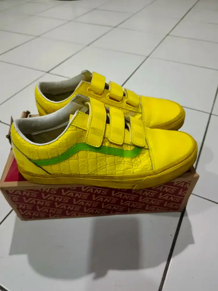 Sepatu Vans Old Skool V Haribo Checker board Yellow 42