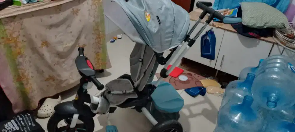Stroller baby tiga roda