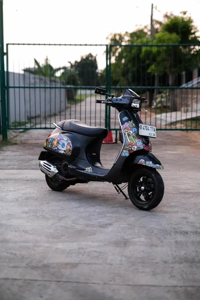 VESPA S 125 IGET 2017 ITEMM BAGUS