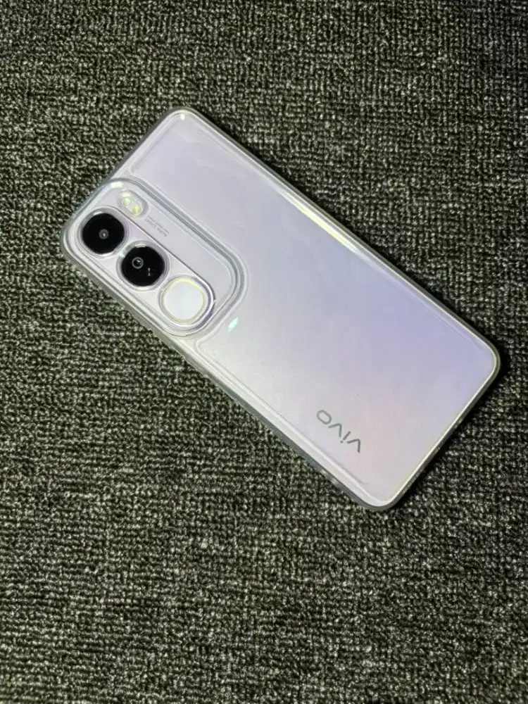 Vivo v40 lite 8/128