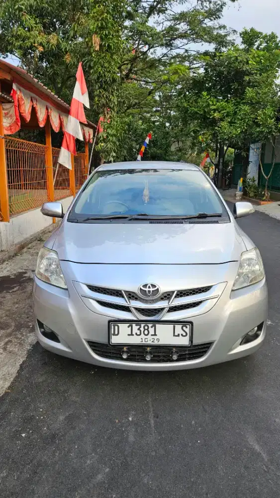 Toyota Vios G manual 2009
km 108rb
Pajak on