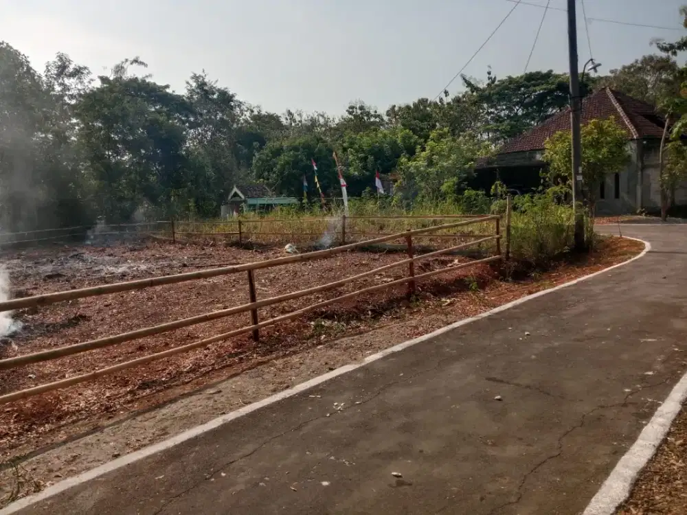 Tanah kebakramat karanganyar