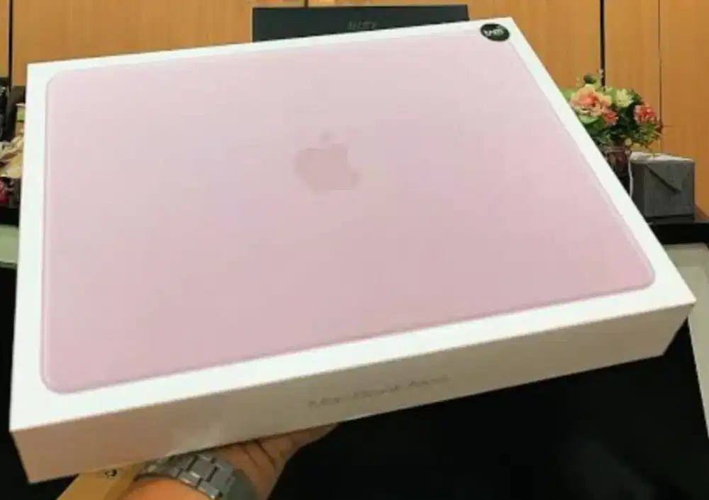 Macbook Neo Touch ID 8GB+512GB Blush BNIB Garansi Resmi Indonesia