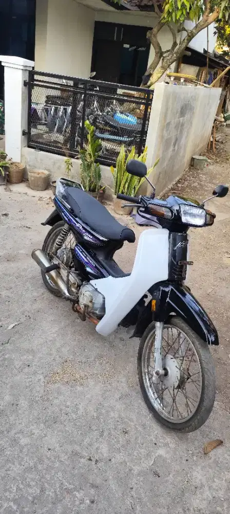 Astrea legenda lengkap plat d
