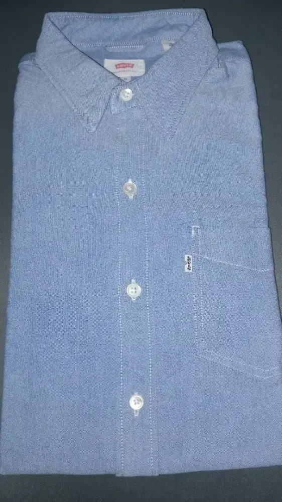 Kemeja levis ori slimfit,uk M ld54,pjg71