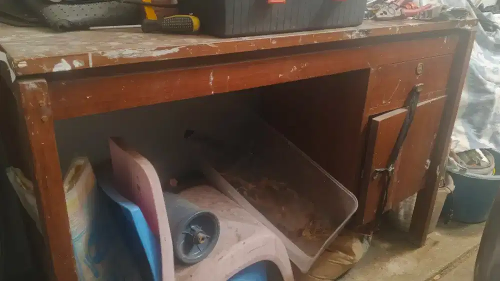Meja Kerja dan Belajar Kayu Jati