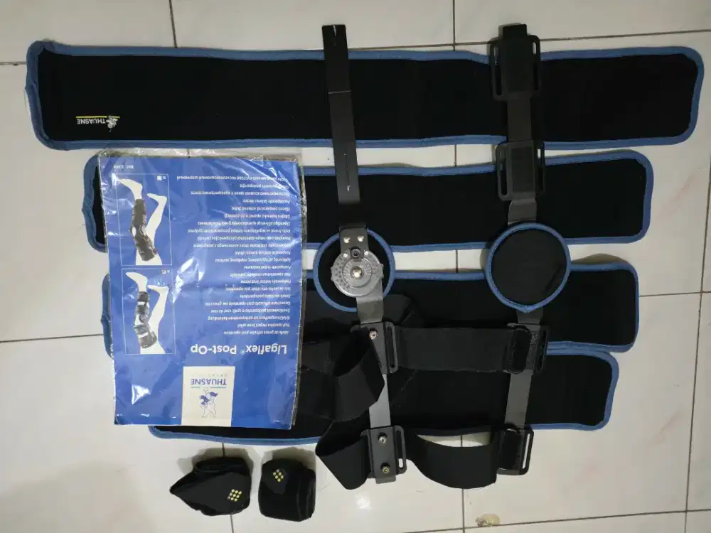 Penyangga Lutut/ Thuasne penopang Kaki Ligaflex Post Op Knee Bracer