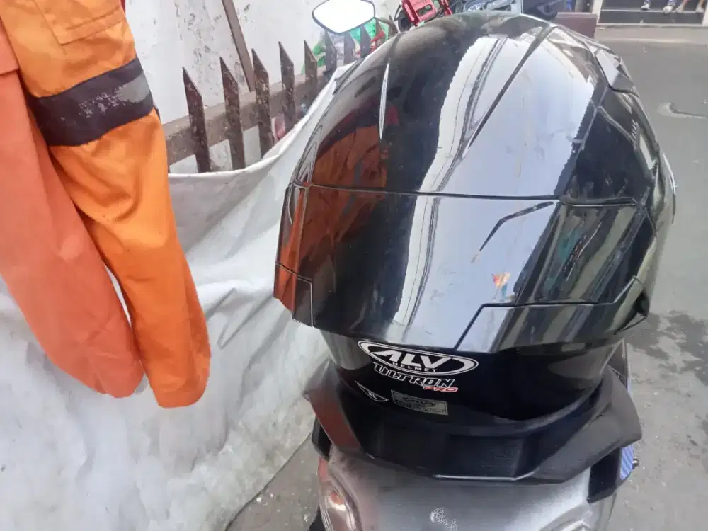 Jual cepat helm alv ultron pro Ukuran XL