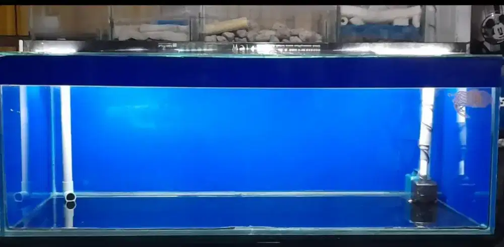 Di jual aquarium panjang 1,5 m